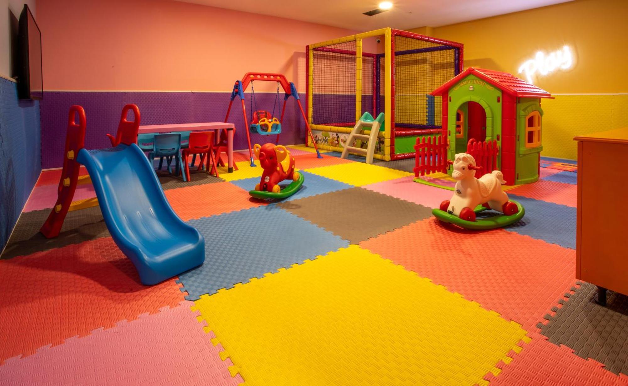 First Joy Hotel トラブゾン エクステリア 写真